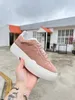 Zapatos casuales de diseñador para mujer, zapatillas de deporte de alta calidad con letras de corte bajo de Italia, zapatillas de tenis de lona de ébano Beige, tela de lujo 0312