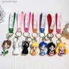 Porte-clés Longes Anime Sailor Moon Porte-clés Mignon Figure Poupée Couple Sac Pendentif Porte-clés Voiture Porte-clés Accessoires Jouet Cadeau pour Hommes Femmes Amis Y240318