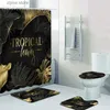 Douchegordijnen Tropische Bladeren Douchegordijn Sets Zwart Goud Monstera Palmblad Planten Badkamer Decor Antislip Tapijt Badmatten Wc-deksel Cover Y240316