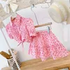 Kläderuppsättningar Summer Girls Clothes Suit 2022 Spring Fashion Casual New Girls Pink Leopard Print High midje Top +kjol Barnkläder