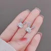 Charm Butterflykiss Boucles d'oreilles à tige en moissanite en forme de lapin mignon pour femme en argent sterling 925 avec diamant de laboratoire rond de 5/6,5 mm avec GRAL2403