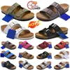 Designer män kvinnor tofflor clogs mjuk mocka matt flip flops vit svart kaffe färg skjutreglage inomhus män scuffs utomhus plattform tofflor storlek 35-45