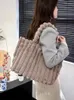 Trekkoord Trendy Nepbont Grote Schoudertassen Vrouwen Zachte Pluche Tote Handtassen En Portemonnees 2024 Casual Dames Reistas Hoge kwaliteit