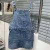 Klassisk kläddesigner klänningar kvinnor vår bokstav skarvning smala kvinnors spännande kjol tvättade fickor denim klänningar asiatisk standard