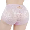 Sous-pants hommes sexy en dentelle élastique voir à travers les sous-vêtements ultra mince lingerie gay sissy bugle pochle sachets basse hauteur string bourdonnement