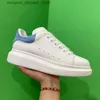 Dress Shoes Fashion Women Sneakers Real Leather All-match Large Size Casual Shoes Platform Lace-up Multiple Colors Men Tennis Running Shoes Q240316