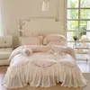 Set di biancheria da letto Set da sposa romantico francese 1000TC cotone egiziano fiori di rosa ricamo volant copripiumino lenzuolo federe