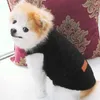 犬のアパレル秋/冬の暖かいベルベットベストソリッドカラーウインドプルーフペットソフトアウトドア子犬服居心地の良い厚いテディのパーカー