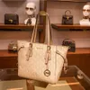 Acquista online Borsa da donna Exit Hong Kong Rete per il tempo libero Celebrity Fashion Tote di grande capacità Novità 2024 Versatile monospalla portatile