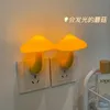 Schlafzimmer Led Nachtlicht Pilz Wand Automatische Sensor Lampe Warm Weiß Lightcontrol Home Dekoration 240301