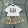 Robe de princesse populaire Doll Bear Pattern filles survêtements vêtements de bébé Taille 110-160 CM joli t-shirt rose pour enfants et jupe courte 24 mars