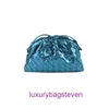 Designer di lusso Bottgss Ventss Pouch Tote Borse negozio online 2024 Fashion Weaving Cloud Packet Design Network Popolare con il logo reale