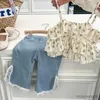 Kledingsets Zomer Babymeisjeskledingsets Mouwloze top Meerlaags patchwork Bloemen Jarreteltopje + Kant Parel Splitjeans Kinderpakken