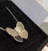 2024 Luxe kwaliteit Grote maat vlinder hanger met diamant en schelp voor vrouwen bruiloft sieraden cadeau gratis verzending PS8164q6