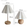 Table Lamps Simple Designs Wood Table Lamp with 3 Color lamp Korean style White Linen Round Bedside Desk lamps for Home Bedrooms decoration YQ240316