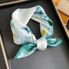 Lenços Mulberry Silk Scarf Mulheres Primavera Casual Hearwear Bandana Foulard Elegante Senhora Floral Lenço Pequeno Quadrado 53cm