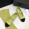 Chaussures habillées de créateurs pour femmes, talons plats bas, chaussures habillées Macaron, chaussures de ballet de couleur contrastée pour envoyer des bas de même couleur pour les filles, cadeaux