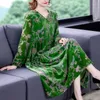 Casual Dresses Autumn Floral Velvet 5xl Midi Dress Winter Korean Vintage Hooded Maxi 2024 Elegant Office Party Evening Vestidos