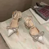 Chaussures de robe de mariée de la plus haute qualité Bowknot papillon PVC pompes talons hauts diamant brillant sandales strass transparent femmes chaussures en cristal 35-41