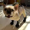 Hundkläder Vattentäta stövlar smutssäkra förlustsäkra skor Polyester Pet Protector för små medelstora hundar utomhuslöpning