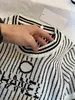 2024 T-shirt da donna di lusso Designer Maglioni da donna Stripe Ladies Pullover lavorato a maglia Top manica corta Casual Street Wear Maglione da donna femminile