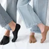 Chaussettes pour hommes coupe basse à deux orteils simples confortables respirantes à bout fendu en coton unisexe