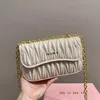 2024 Högkvalitativ M iu M iu Wander Designer Bag Pochette Shouder Bag Wander Matelasse Arcadie Pleated Tote Bag Sac Luxe Crossbody Handle CLITH Fashion Bag