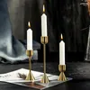 Candle Holders European Romantic Stand Desktop Decor Light Luxury Golden Bar Wedding Party Metal Art Candlestick Ornament