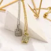 Collier pendentif à breloque chic de créateur élégant, bracelet en or pour femmes avec lettre imprimée, bijoux de mariage de luxe en acier inoxydable plaqué or 18 carats, cadeau d'amour idéal