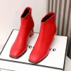 Boots 2024 Femmes d'hiver Bottes Chaussures en cuir décontractées talons basses de printemps Femme Femme pointue Boots en caoutchouc noir Red Zapatos Mujer