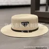 Дизайнерская новая соломенная шляпа 2024 года, женская солнцезащитная пляжная шляпа для путешествий, летняя туристическая отпускная шляпа в западном стиле, Интернет-красная подарочная шляпа с плоским верхом VGIV 3O28