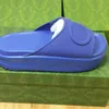 diapositive in rilievo g sandali in gomma famose donne di design Sandali con plateau per donna Slide Sandali di lusso firmati con zeppa infradito Ciabatte Macaron Miami