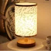 Bordslampor USB Bedside Lamp LED Night Light Cylindrical Lampshade Eye Protection Table Lamp Bedroom Table Desktop Decorative Table Lamp YQ240316