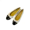 24S Classic Designer Dress Spring and Autumn 100% Cowhide Ballet Flats Dance Shoes Fashion Women Black Flat Boat Shoe Sandal Lady Läder Lazy Loafers With Box