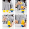 Egg Scrambler Hand Shaker Mixer Lebensmittelqualität Silikon Spinner Manuelles Werkzeug in der Schale für hartgekochte Eier 240307