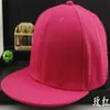 2022 One Piece di alta qualità da uomo di basket Sport Team Snapback Cappellini a tesa piatta Fan di calcio regolabile Designer Baseb188R