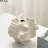 Kreatywne nieregularne zmarszczki wazon streszczenie rzemiosło ceramiczne doniczki z dekoracją biurka porcelanowe kwiaty