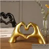 Oggetti decorativi Figurine Stile nordico Gesto del cuore Scpture Resina Dito d'amore Matrimonio Casa Soggiorno Ornamenti da scrivania Q230823 Dh2Gb