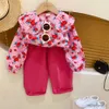 Zestawy odzieży Dziewczyny Spring Autumn Ubrania 2023 Dziecięcy kołnierz lalki Róża Koszule z długimi rękawem + swobodne spodnie dwuczęściowe zestawy odzieżowe