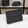 5a Tuvalet Çantası 26 19 15 Tasarımcı Çantalar Moda Kadınlar Tuval Debriyaj Telefon Kozmetik Çantası Mini Pochette Tuvalet Çantası Güzellik Kılıfı Acces