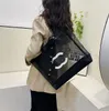 Totes 2023 Mode Transparent Jelly Bag Für Frauen Klar Tote Strand Taschen Luxus Designer Große PVC Sommer Schulter Umhängetaschen Handtaschen HKD230822