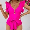 Swimwear féminin 2024 MAINTREMENT ONE PIÈCE CEINDION DE COULEUR COLLE COURROPE ROUGE PAPÉE FEMMES DE BAINE DEED-V BOSSE BODYS MONOKINI BodySuit