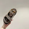 Sandaler designer skor tjock sula platt sandal sommar kvinnors lyxsko tillverkare bokstäver tory utomhus casual skor rand g tofflor lyxiga låsande sandaler