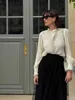 2024 Bahar Sezane Tasarımcı Yeni Ürün Retro Polka Dot Baskılı Fırlatılmış Kenar Gömlek Yüksek Boyun Gevşek Düğmesi Üstü Kadınlar Uzun Kollu Fener Kollu Gömlek