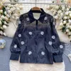 Blouses pour femmes Printemps Paillettes Fleurs 3D Maille Perles Épissées Chemises Perlées Gaze Patchwork Paillettes En Mousseline De Soie Cardigan Crop Tops 2024