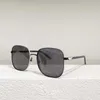 Sonnenbrille von hoher Qualität, Netz, rot, gleiches Metall, einfache Herren-Vpr-55-Jahre-Mode, vielseitig, 7CK