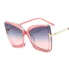 Designer Marke Designer T Sonnenbrille Neue Übergroße Quadratische Frauen Sonnenbrille Weiblichen Großen Rahmen Bunte Shades für frauen Oculos CEWZ