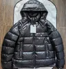 Mens Puffer Ceketler Kış Tasarımcı Down Ceket Kadınlar Ceket Pamuk Parka Patalı Siyah Sıradan Moda Fermuarı Kalın Sıçır Down Rindbreaker Giyim