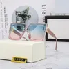 مصممي Outlet من العلامات التجارية النظارات الشمسية الكلاسيكية الأصلية للرجال النساء المضادة لـ UV400 العدسات المستقطبة التي تدفع السفر شاطئ الأزياء Sun Glass Factory