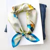 Foulards 100 véritable bandeau de soie foulard femmes designer oiseaux imprimer foulard dames robe de travail cravate carré bandana foulard SD0051